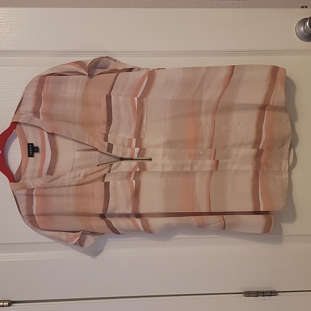 Striped front zip top